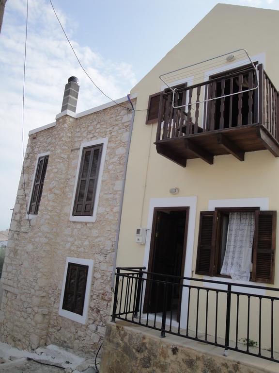 Villa Chrysodimi Chalki Town Cameră foto