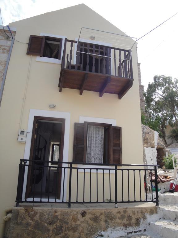 Villa Chrysodimi Chalki Town Cameră foto