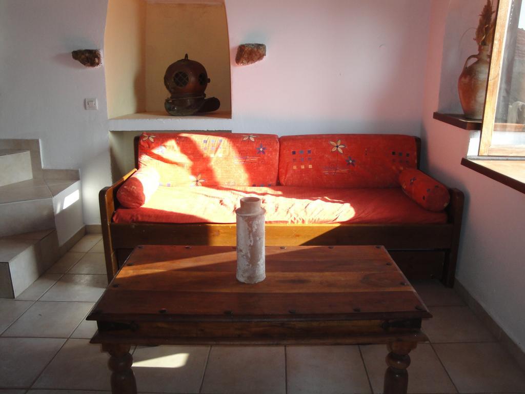 Villa Chrysodimi Chalki Town Cameră foto